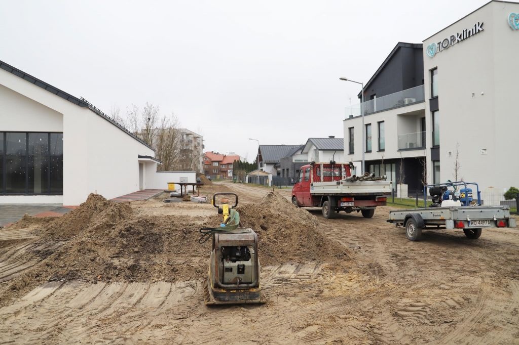 Trwa budowa ulicy Niemena i odcinka ulicy Markowskiego  - zdjęcie #5 - eOstroleka.pl