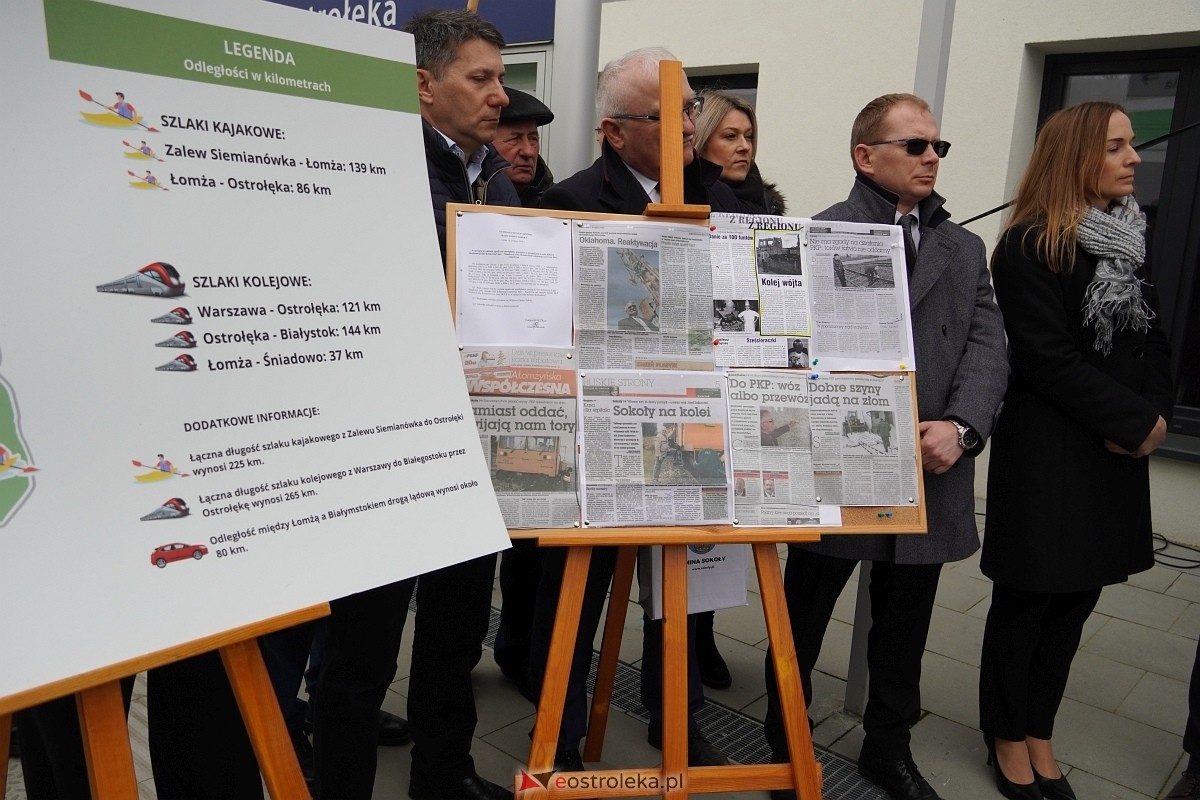 Przyjazd pociągu z Białegostoku [15.03.2024] - zdjęcie #58 - eOstroleka.pl
