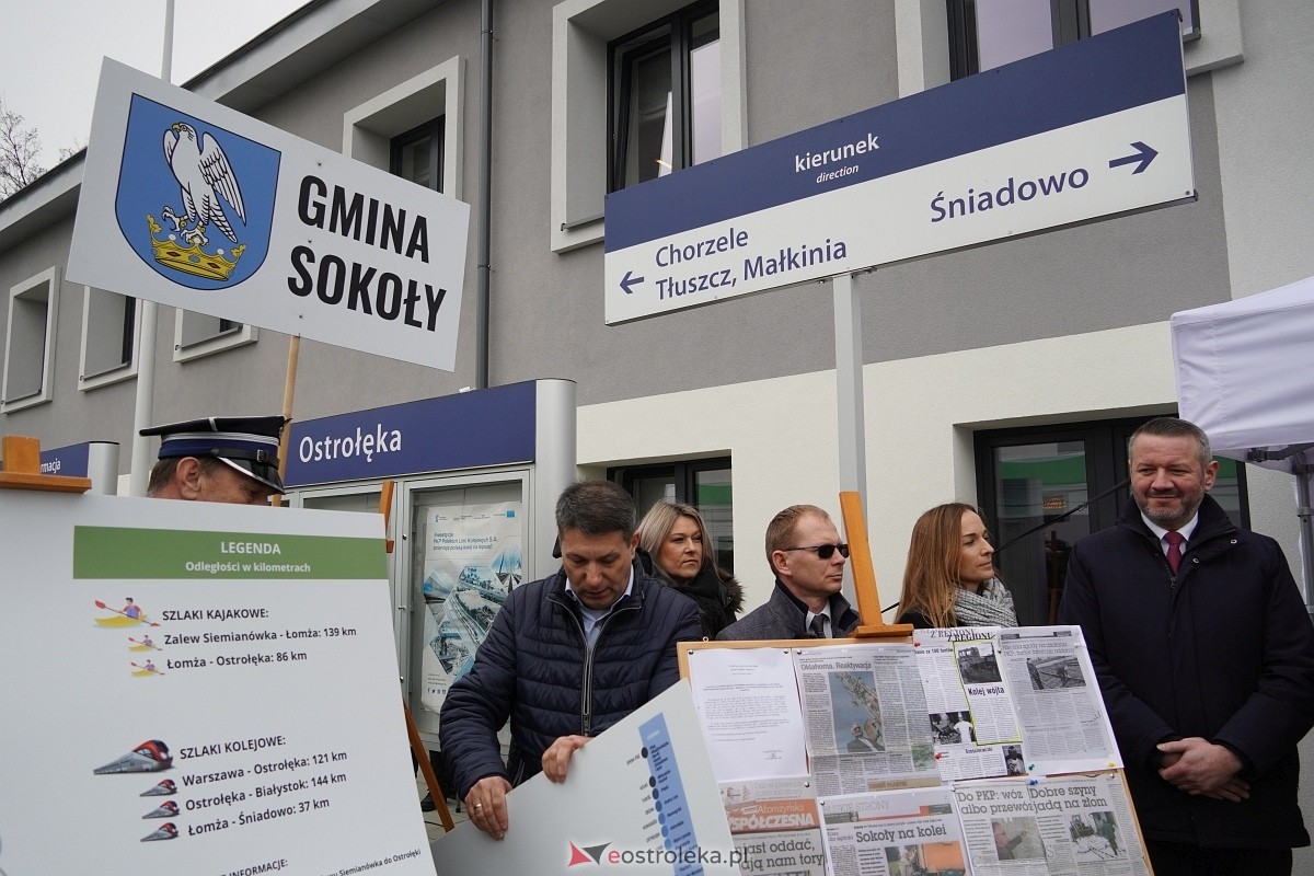 Przyjazd pociągu z Białegostoku [15.03.2024] - zdjęcie #36 - eOstroleka.pl