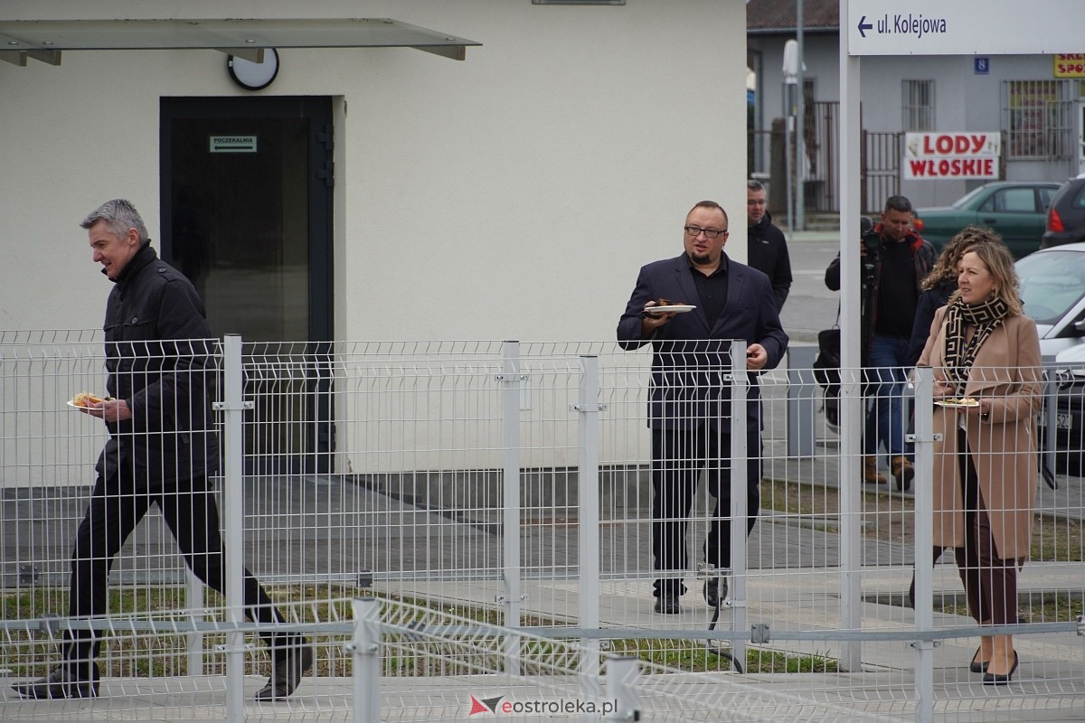 Przyjazd pociągu z Białegostoku [15.03.2024] - zdjęcie #13 - eOstroleka.pl