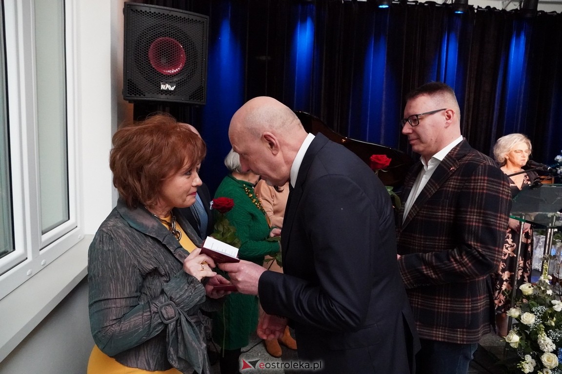 175. lecia Szpitalnictwa w Ostrołęce. Wręczono medale „Zadłużony dla Szpitala w Ostrołęce [15.03.2024] - zdjęcie #67 - eOstroleka.pl
