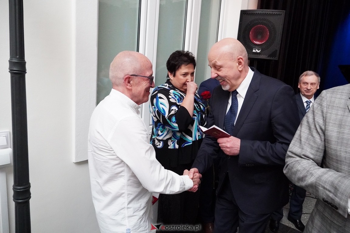 175. lecia Szpitalnictwa w Ostrołęce. Wręczono medale „Zadłużony dla Szpitala w Ostrołęce [15.03.2024] - zdjęcie #33 - eOstroleka.pl