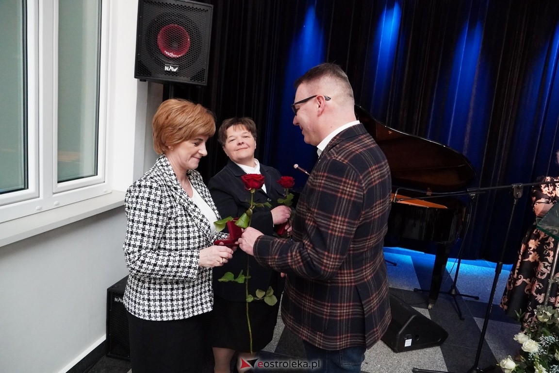 175. lecia Szpitalnictwa w Ostrołęce. Wręczono medale „Zadłużony dla Szpitala w Ostrołęce [15.03.2024] - zdjęcie #22 - eOstroleka.pl