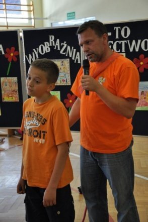 Uczniowie SP6 poznali zasady zachowania nad wodą (15.VI.2011 - zdjęcie #12 - eOstroleka.pl