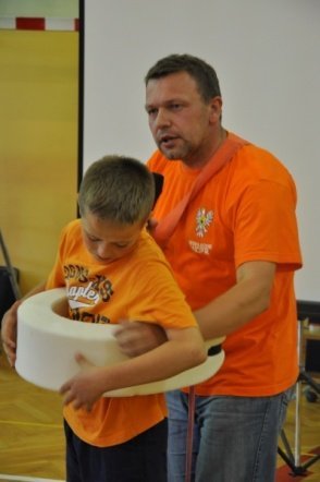 Uczniowie SP6 poznali zasady zachowania nad wodą (15.VI.2011 - zdjęcie #10 - eOstroleka.pl