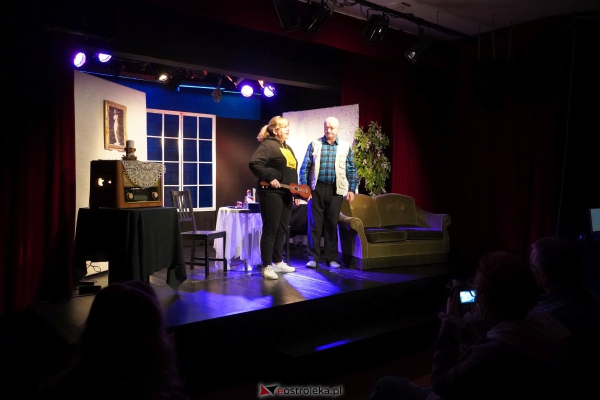Dobrze – ciepła i pogodna komedia w Klubie Oczko [15.03.2024] - zdjęcie #9 - eOstroleka.pl