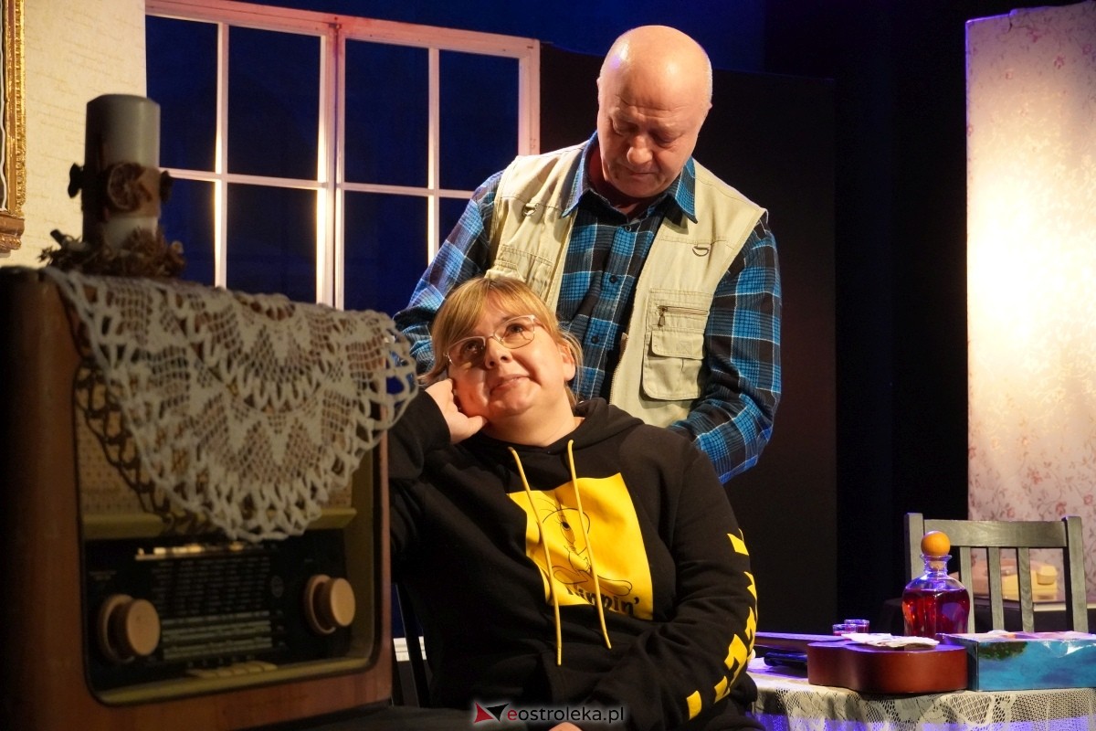 Dobrze – ciepła i pogodna komedia w Klubie Oczko [15.03.2024] - zdjęcie #1 - eOstroleka.pl