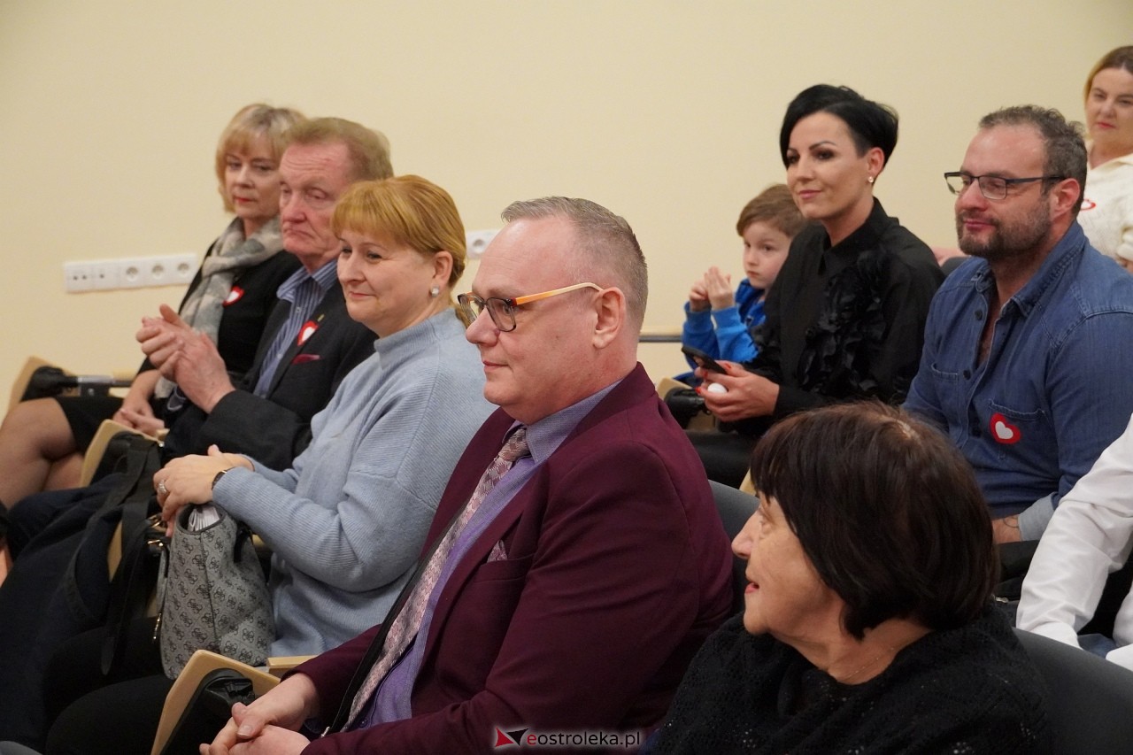 Otwarte spotkanie Koalicji Obywatelskiej w sprawie ostrołęckiej oświaty [15.03.2024] - zdjęcie #5 - eOstroleka.pl