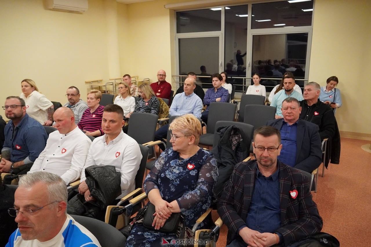 Otwarte spotkanie Koalicji Obywatelskiej w sprawie ostrołęckiej oświaty [15.03.2024] - zdjęcie #7 - eOstroleka.pl