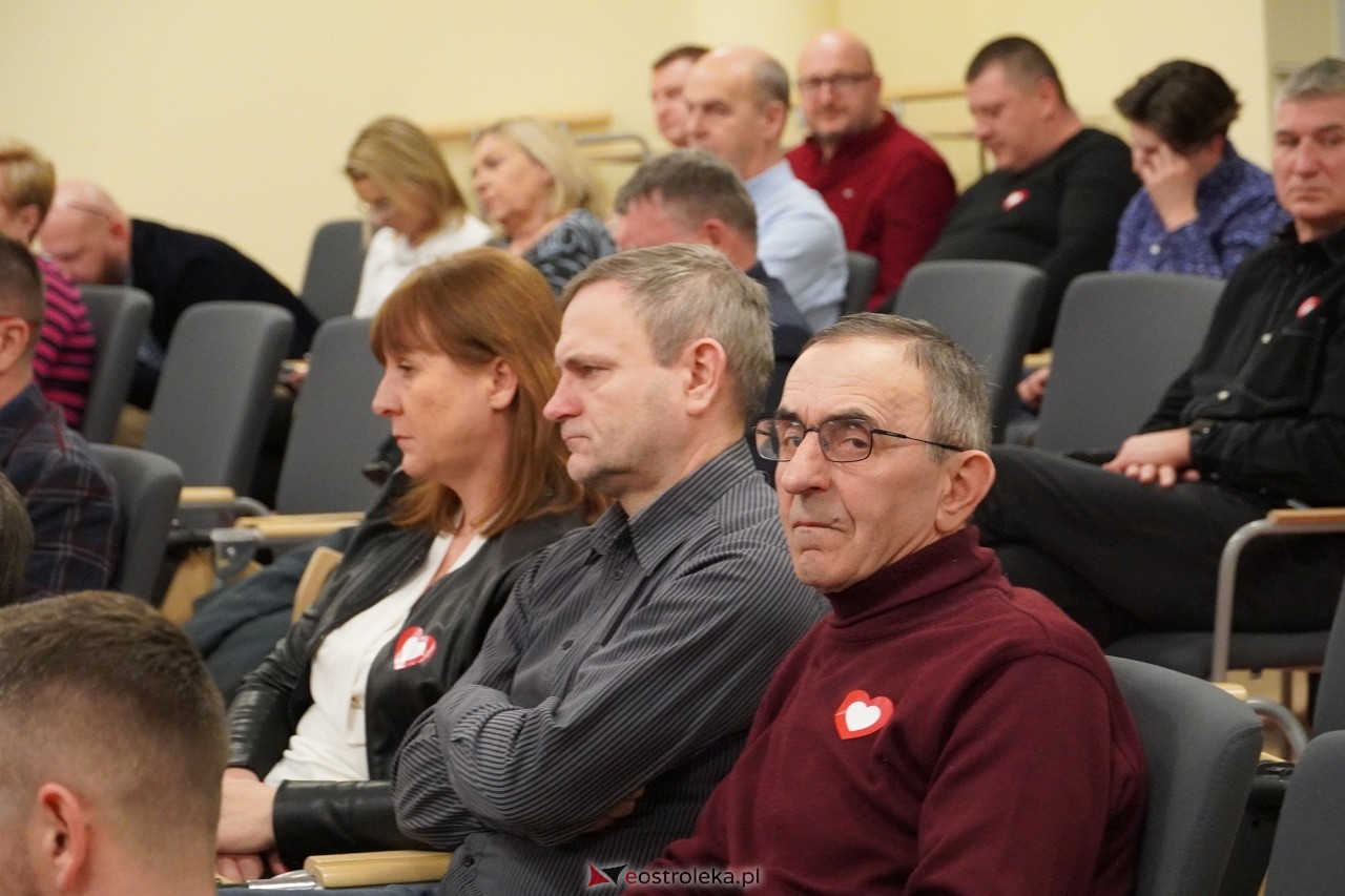 Otwarte spotkanie Koalicji Obywatelskiej w sprawie ostrołęckiej oświaty [15.03.2024] - zdjęcie #21 - eOstroleka.pl