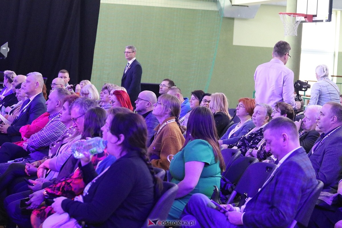 Konferencja Sukcesy sołeckie energią wsi w Rzekuniu [16.03.2024] - zdjęcie #30 - eOstroleka.pl