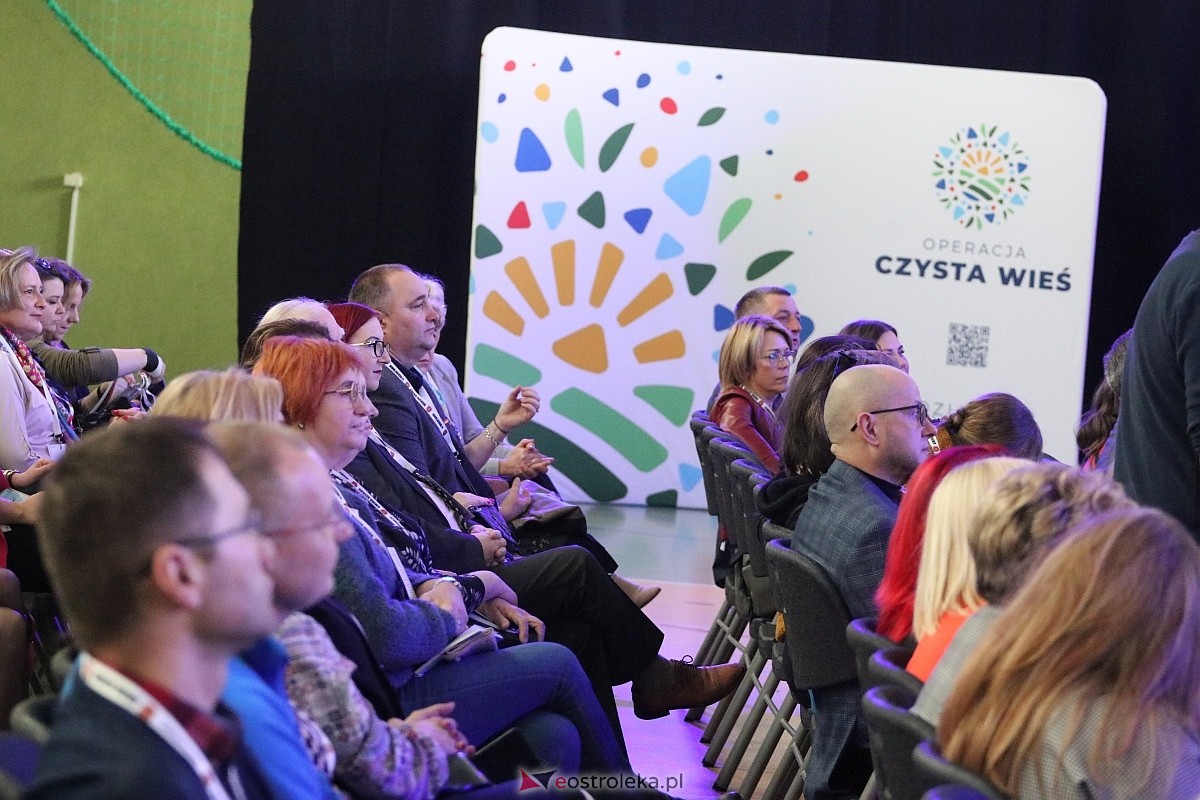 Konferencja Sukcesy sołeckie energią wsi w Rzekuniu [16.03.2024] - zdjęcie #38 - eOstroleka.pl