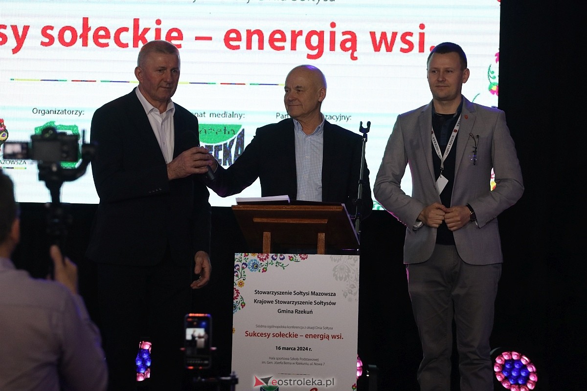 Konferencja Sukcesy sołeckie energią wsi w Rzekuniu [16.03.2024] - zdjęcie #1 - eOstroleka.pl