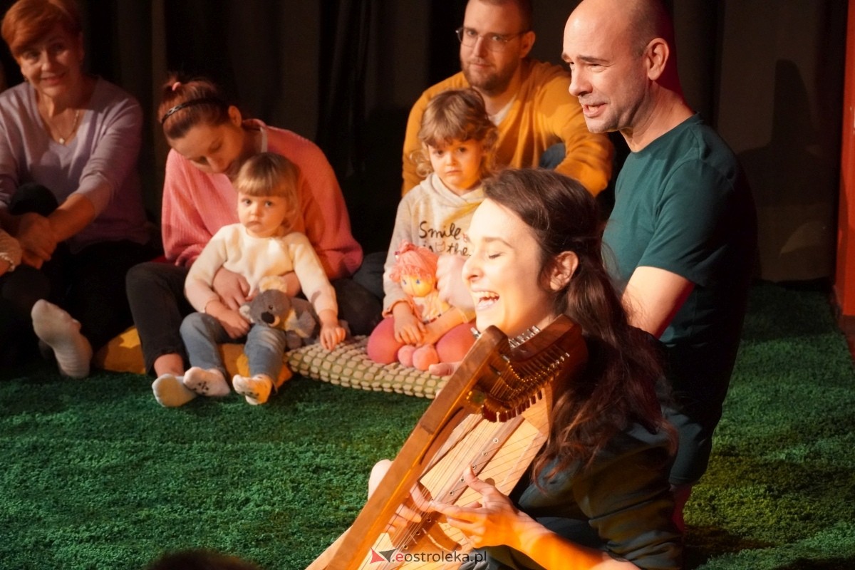 Słuchowisko teatralne Las w Klubie Oczko [16.03.2024] - zdjęcie #3 - eOstroleka.pl