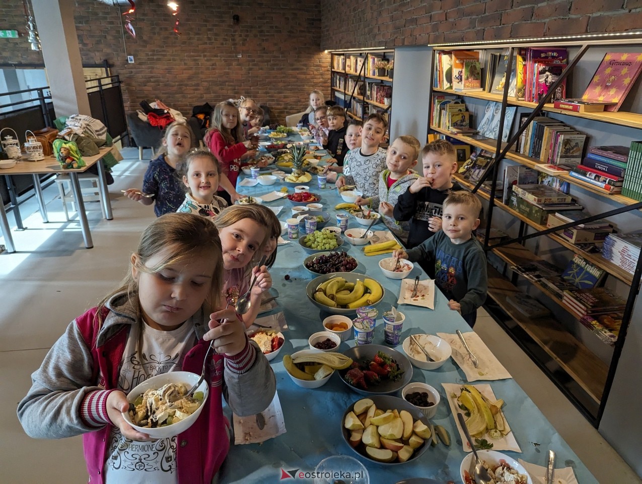 Wiosenne Smaki Natury - warsztaty kulinarne dla przedszkolaków [15.03.2024] - zdjęcie #3 - eOstroleka.pl
