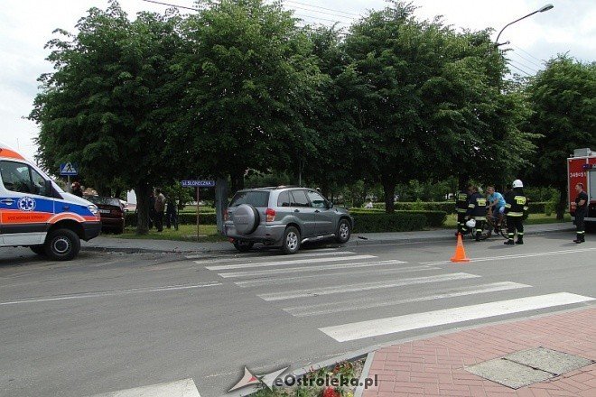 Wypadek w Lelisie (15.06.2011) - zdjęcie #1 - eOstroleka.pl