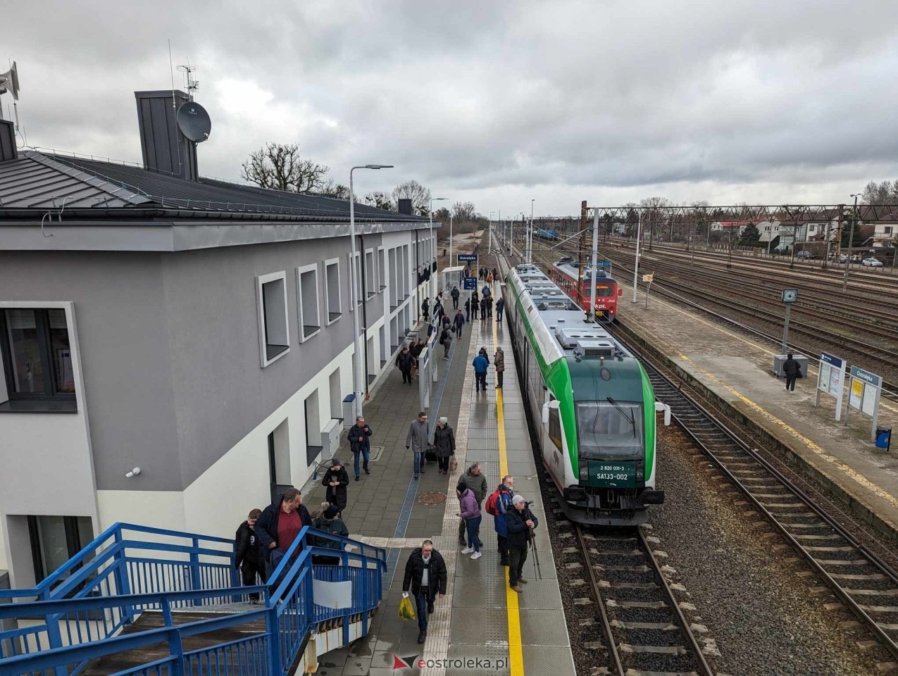 Dworzec kolejowy: pierwszy pociąg z Białegostoku [18.03.2024] - zdjęcie #5 - eOstroleka.pl