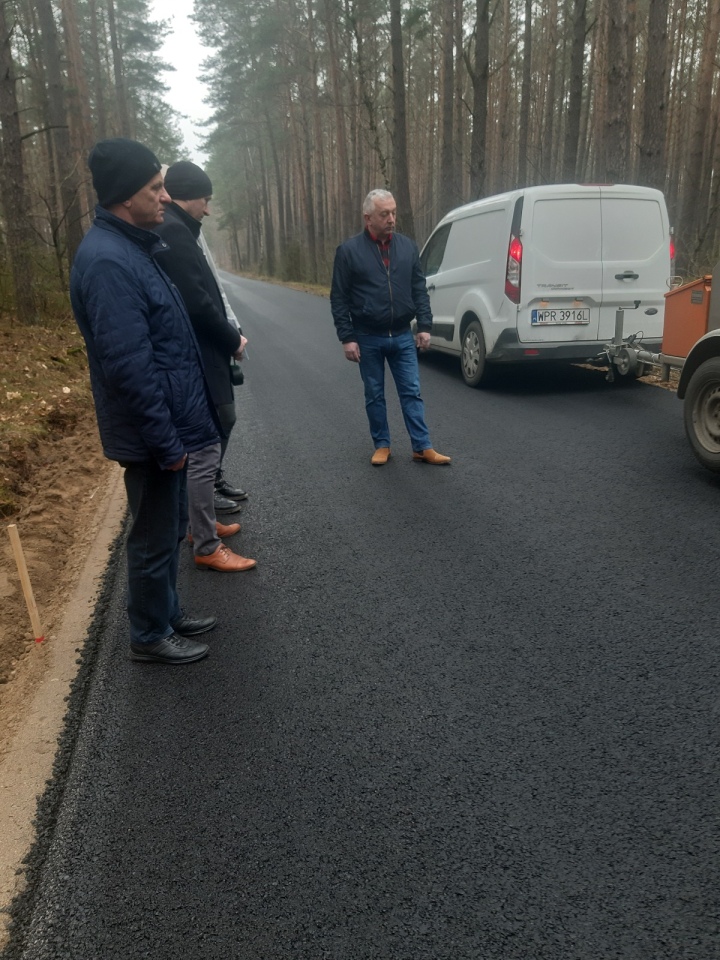 Gmina Łyse: Inwestycje drogowe na finiszu! [19.03.2024] - zdjęcie #23 - eOstroleka.pl