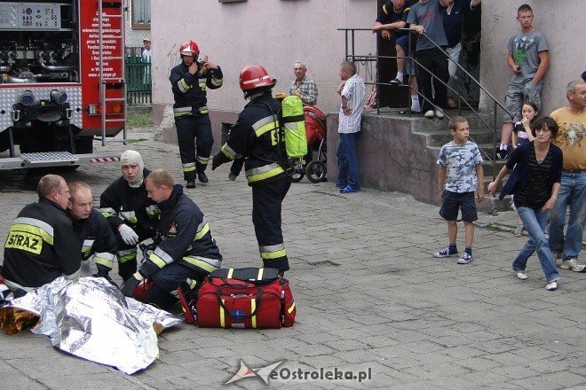 Kolejny pożar na Sienkiewicza (15.06.2011) - zdjęcie #8 - eOstroleka.pl