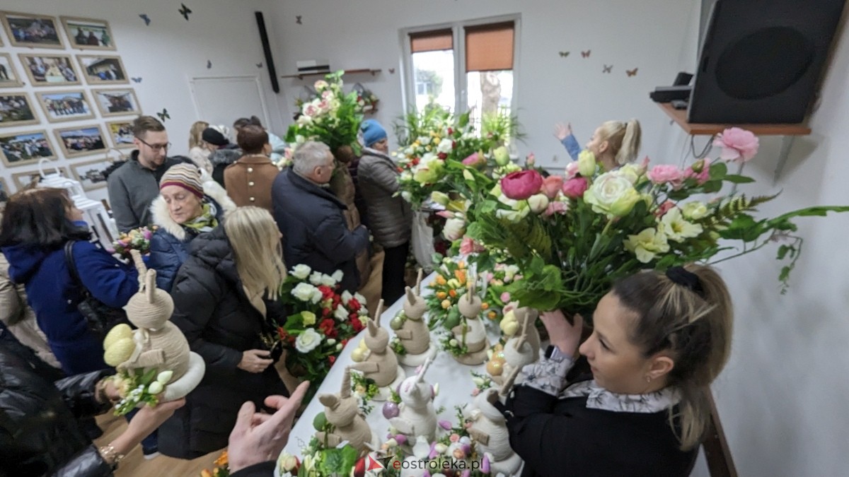 Motylkowe cuda na wielkanocnym kiermaszu! [20.03.2024] - zdjęcie #12 - eOstroleka.pl
