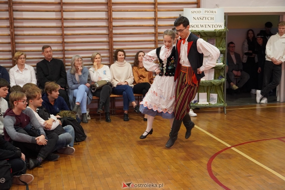 Konkurs II LO ma talent [21.03.2024] - zdjęcie #5 - eOstroleka.pl