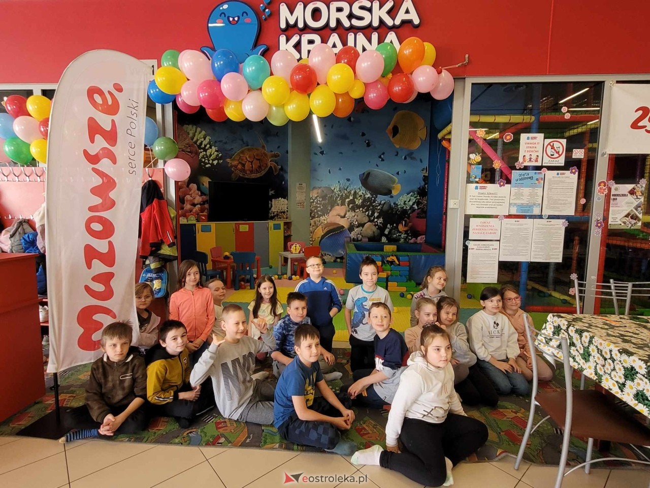 Dzień wiosny w Sali Zabaw Morska Kraina [21.03.2024] - zdjęcie #25 - eOstroleka.pl