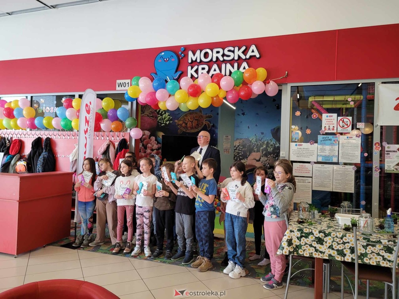 Dzień wiosny w Sali Zabaw Morska Kraina [21.03.2024] - zdjęcie #23 - eOstroleka.pl