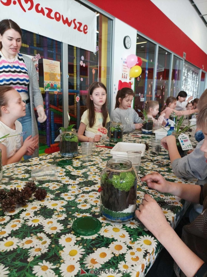 Dzień wiosny w Sali Zabaw Morska Kraina [21.03.2024] - zdjęcie #2 - eOstroleka.pl
