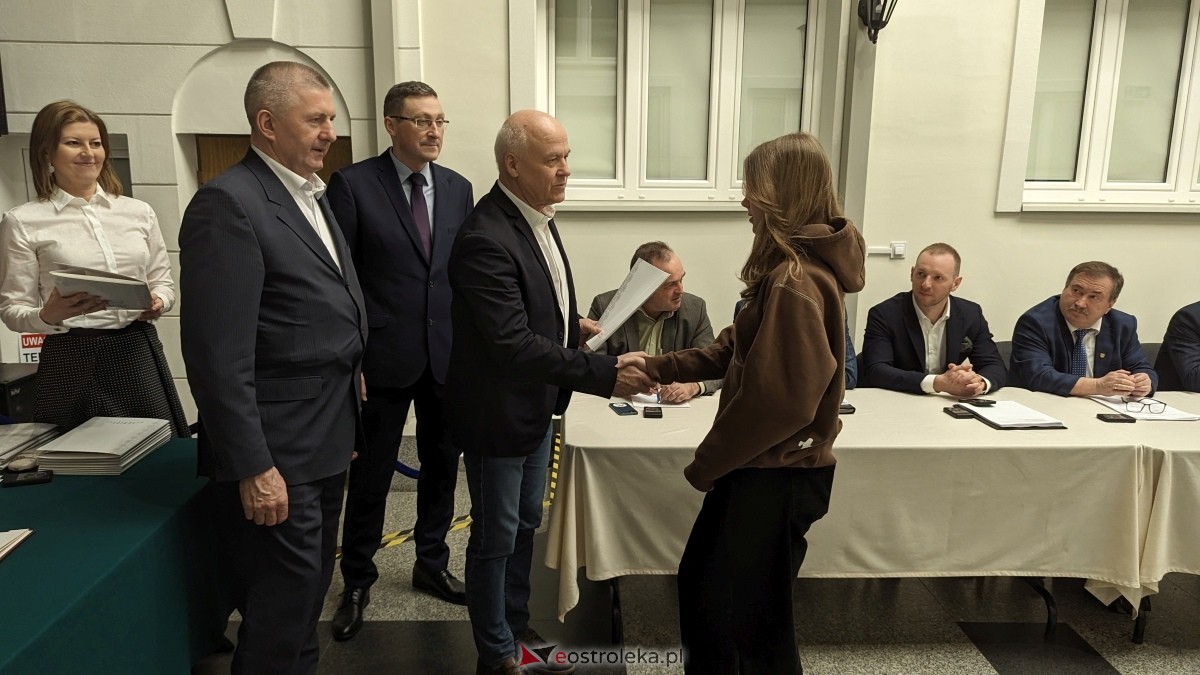 LXXV sesja Rady Powiatu w Ostrołęce [21.03.2024] - zdjęcie #36 - eOstroleka.pl
