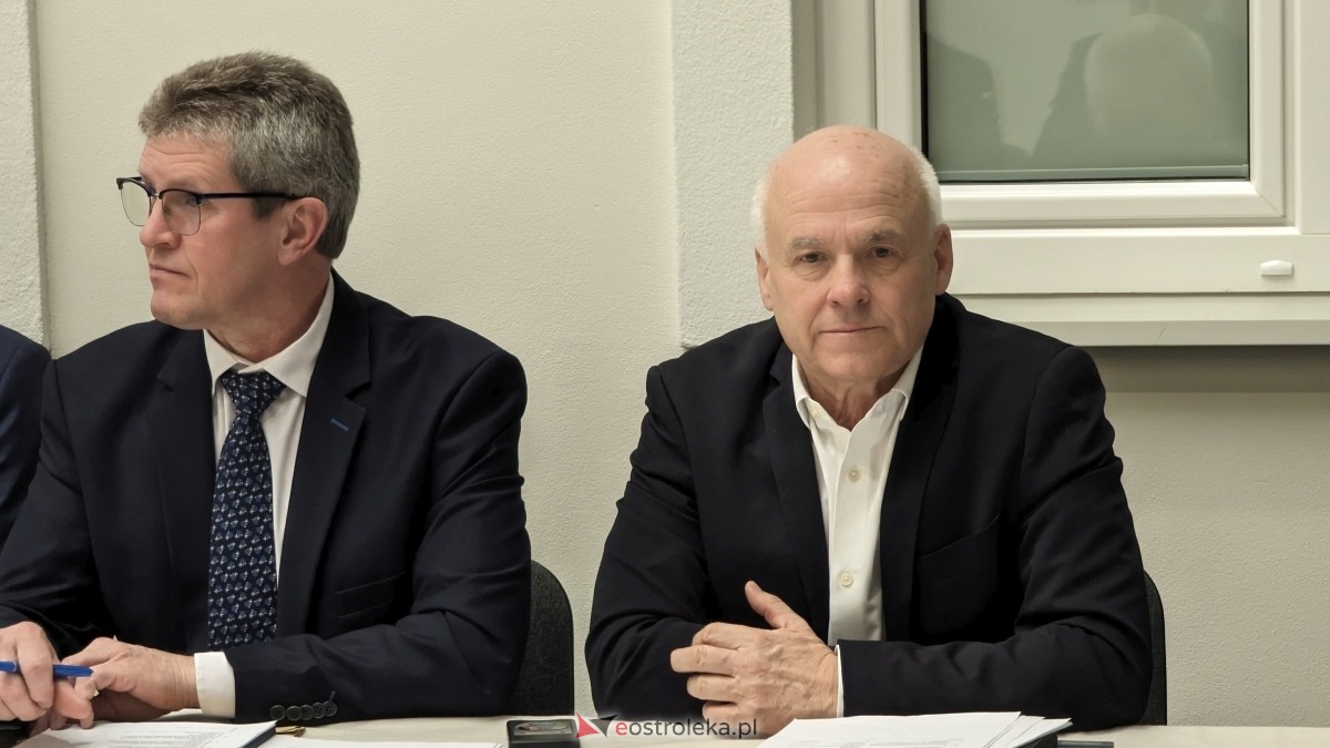 LXXV sesja Rady Powiatu w Ostrołęce [21.03.2024] - zdjęcie #10 - eOstroleka.pl