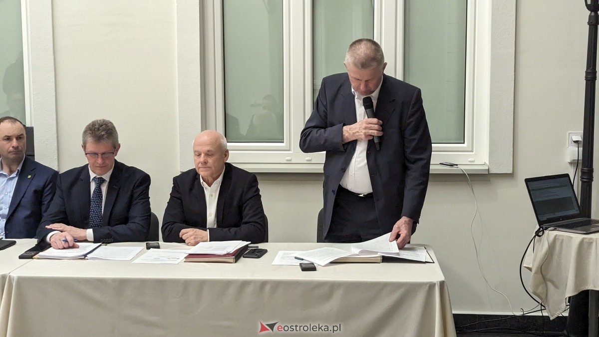 LXXV sesja Rady Powiatu w Ostrołęce [21.03.2024] - zdjęcie #8 - eOstroleka.pl