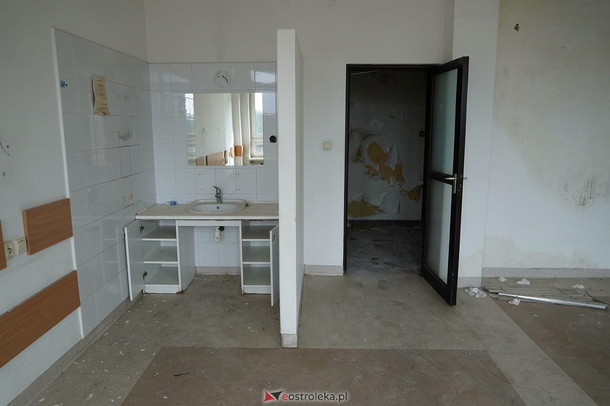 Opuszczony stary szpital w Ostrołęce [22.03.2024] - zdjęcie #399 - eOstroleka.pl