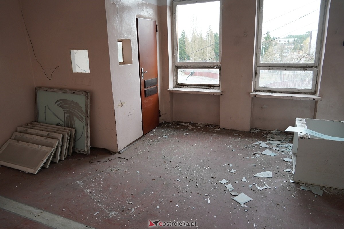 Opuszczony stary szpital w Ostrołęce [22.03.2024] - zdjęcie #241 - eOstroleka.pl