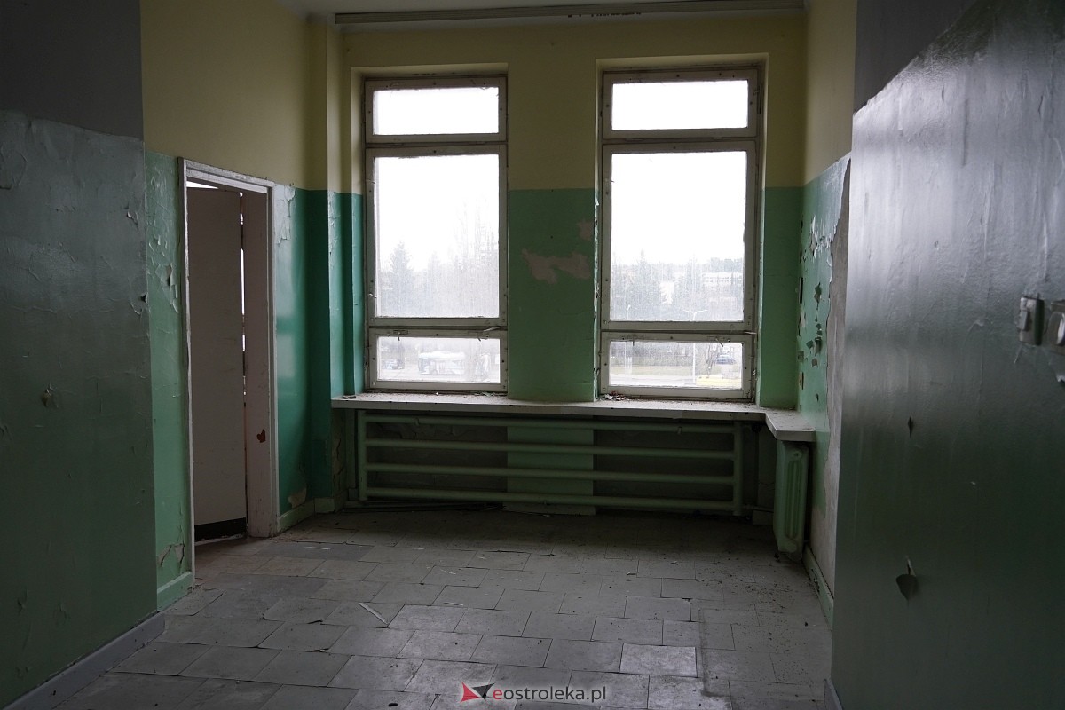 Opuszczony stary szpital w Ostrołęce [22.03.2024] - zdjęcie #54 - eOstroleka.pl