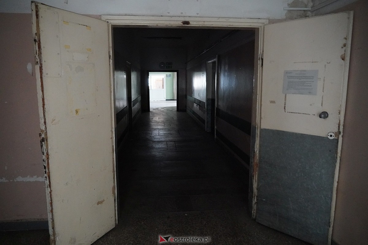 Opuszczony stary szpital w Ostrołęce [22.03.2024] - zdjęcie #63 - eOstroleka.pl
