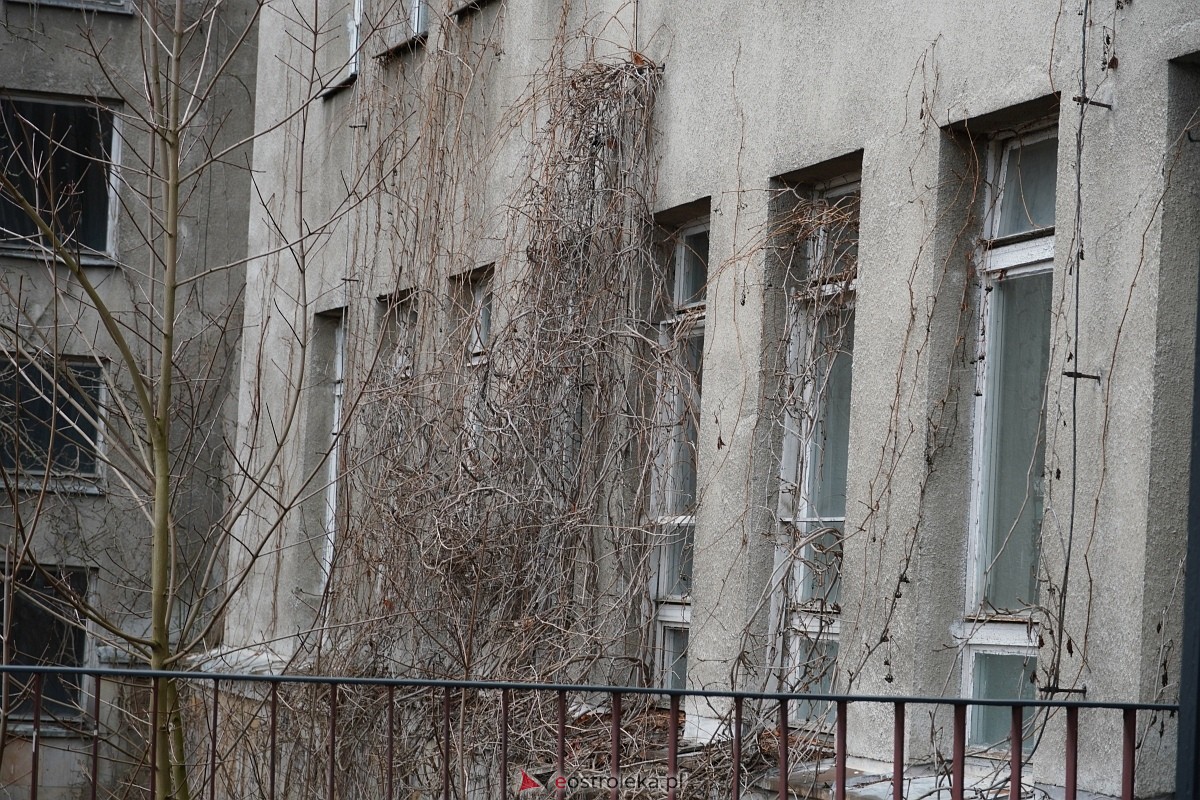 Opuszczony stary szpital w Ostrołęce [22.03.2024] - zdjęcie #21 - eOstroleka.pl