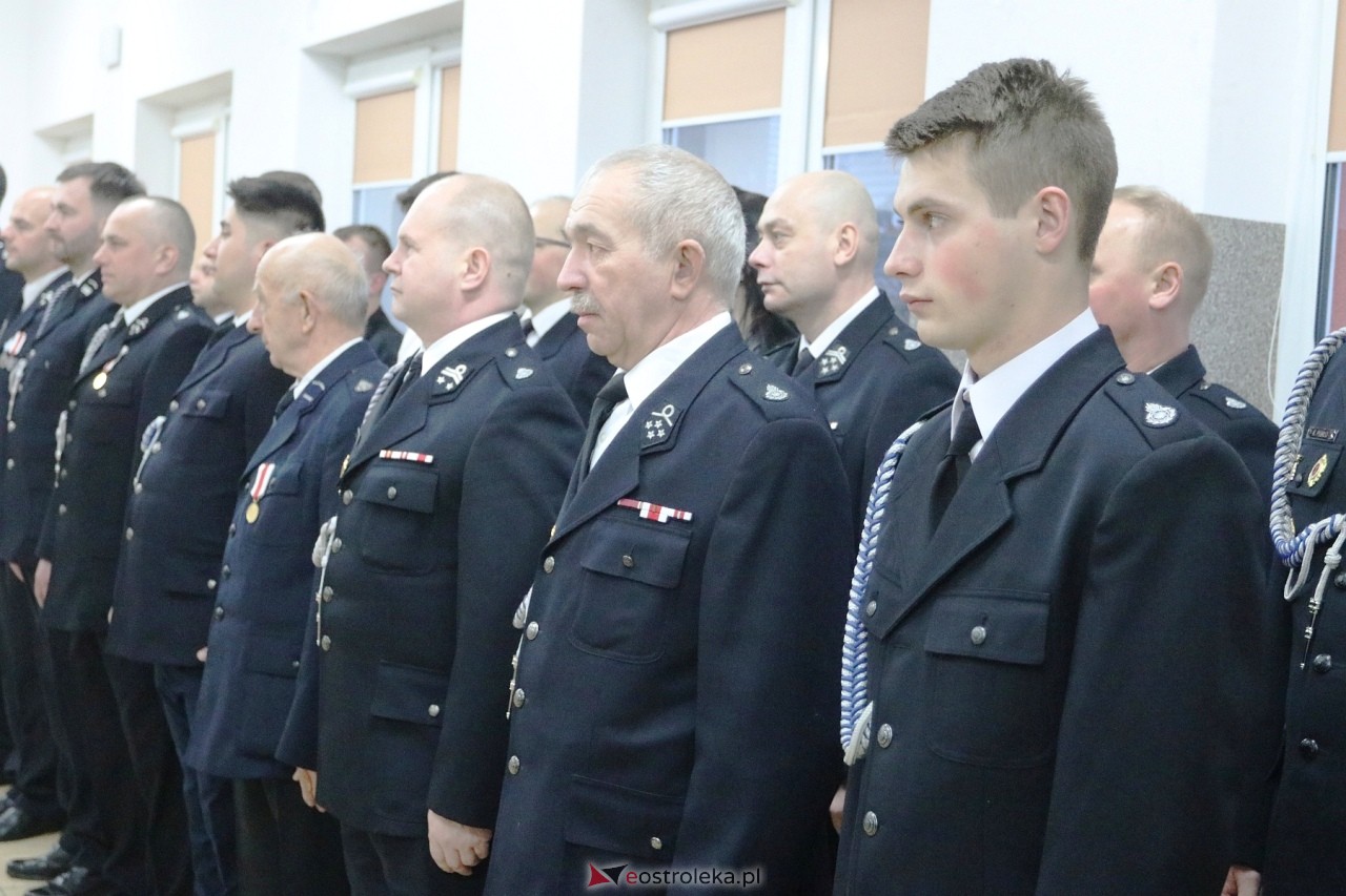 Przekazanie wozu i sprzętu strażackiego OSP Łęg Przedmiejski [23.03.2024] - zdjęcie #59 - eOstroleka.pl