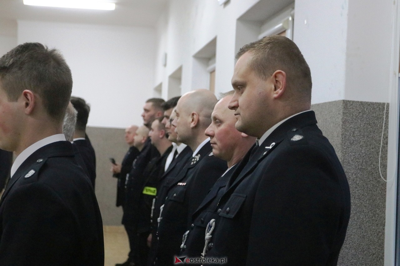 Przekazanie wozu i sprzętu strażackiego OSP Łęg Przedmiejski [23.03.2024] - zdjęcie #54 - eOstroleka.pl