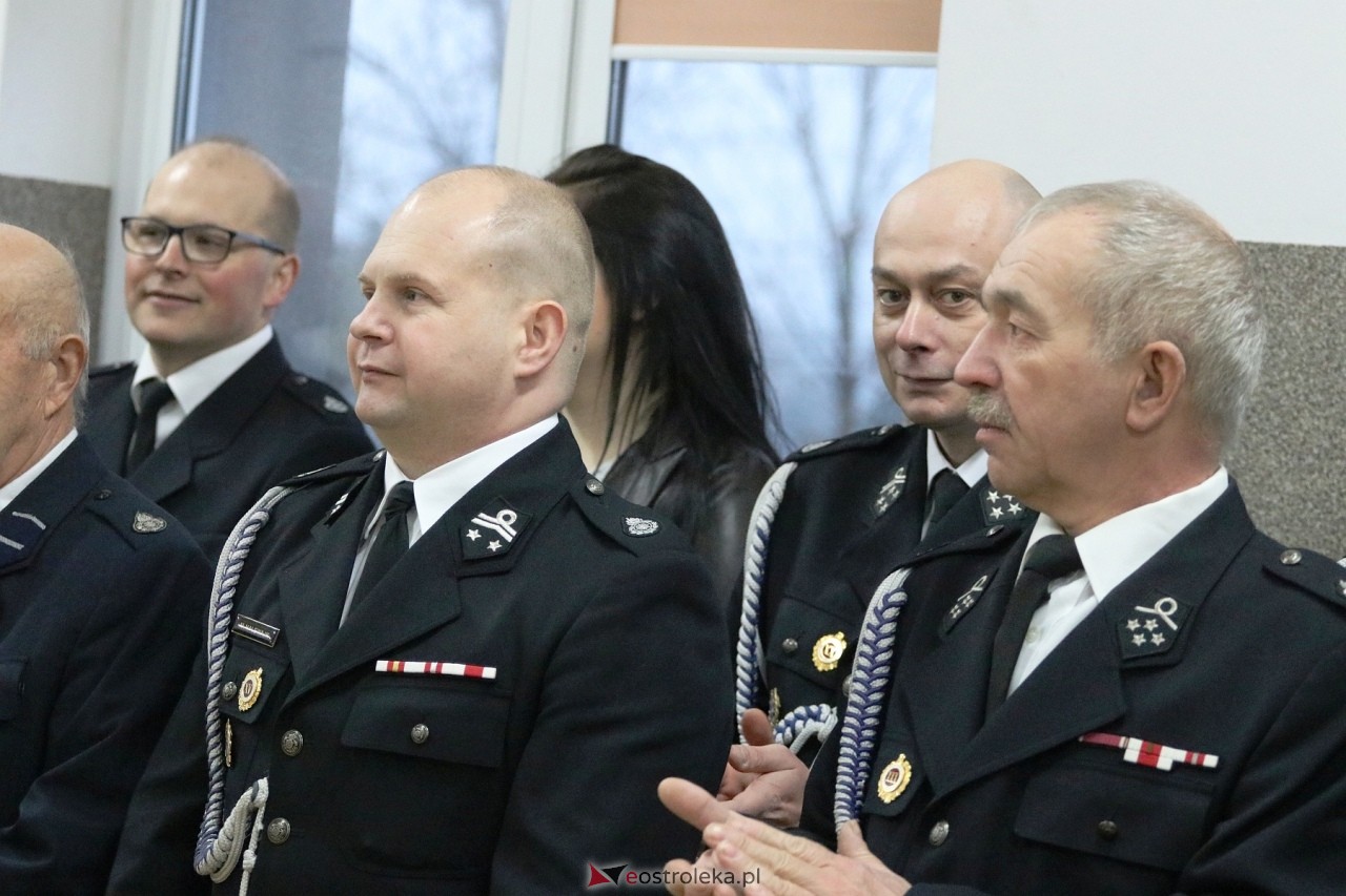 Przekazanie wozu i sprzętu strażackiego OSP Łęg Przedmiejski [23.03.2024] - zdjęcie #28 - eOstroleka.pl