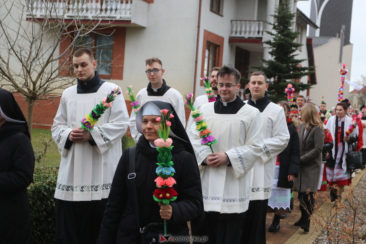 Niedziela Palmowa 2024 w Łysych [24.03.2024] - zdjęcie #270 - eOstroleka.pl