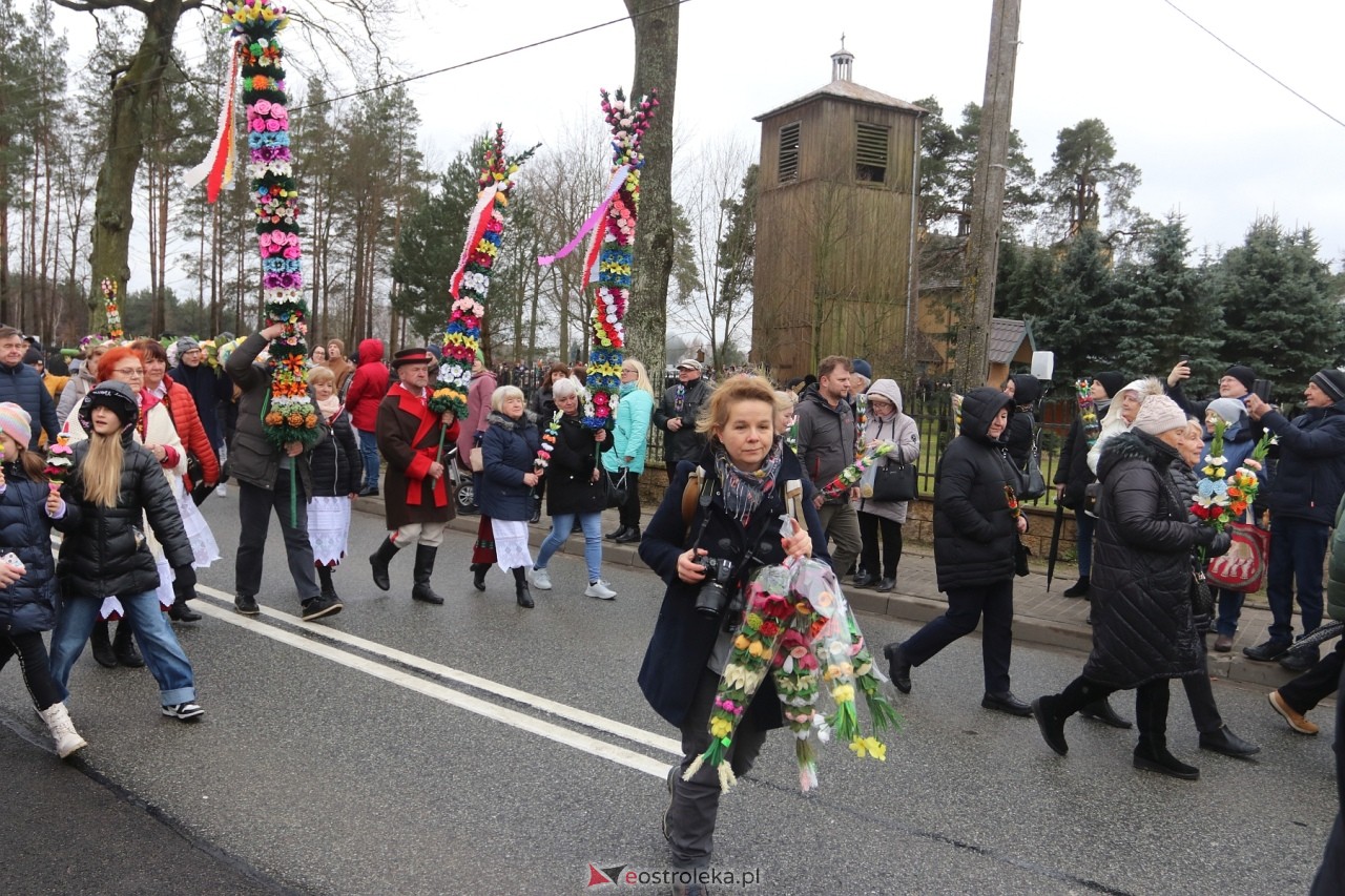 Niedziela Palmowa 2024 w Łysych [24.03.2024] - zdjęcie #356 - eOstroleka.pl