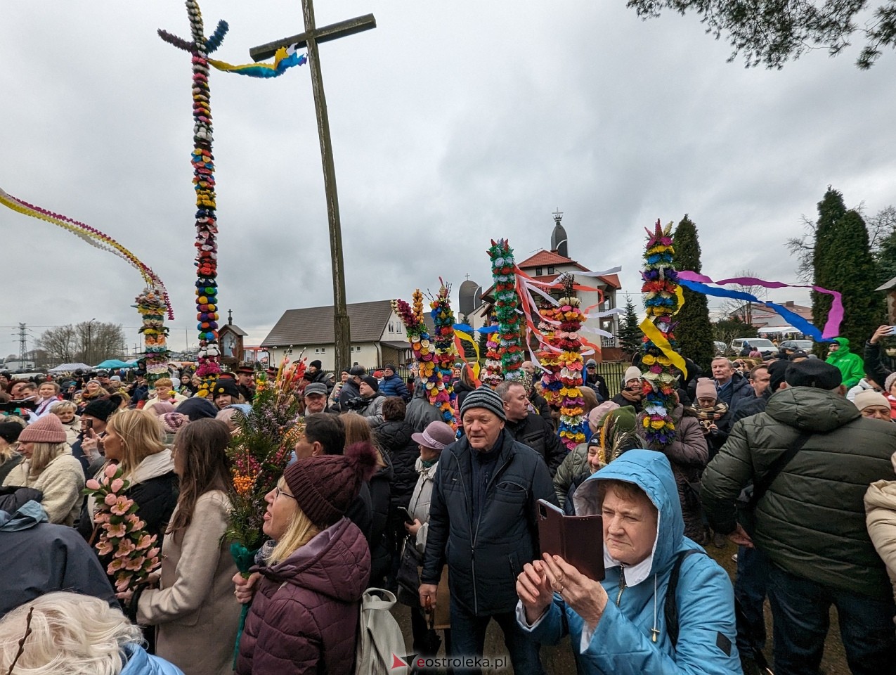 Niedziela Palmowa 2024 w Łysych [24.03.2024] - zdjęcie #309 - eOstroleka.pl