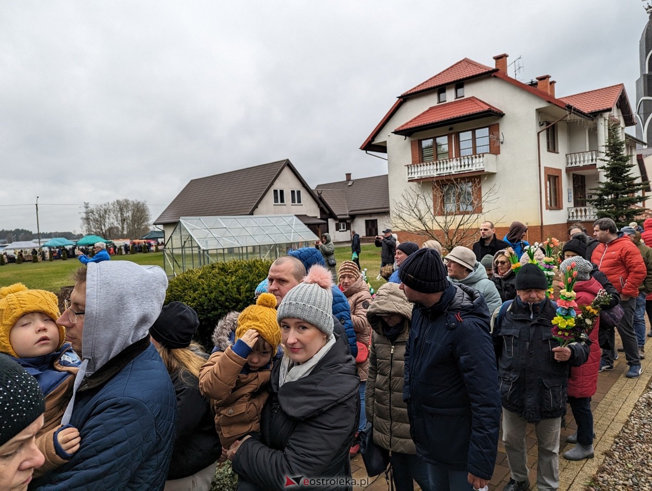 Niedziela Palmowa 2024 w Łysych [24.03.2024] - zdjęcie #119 - eOstroleka.pl