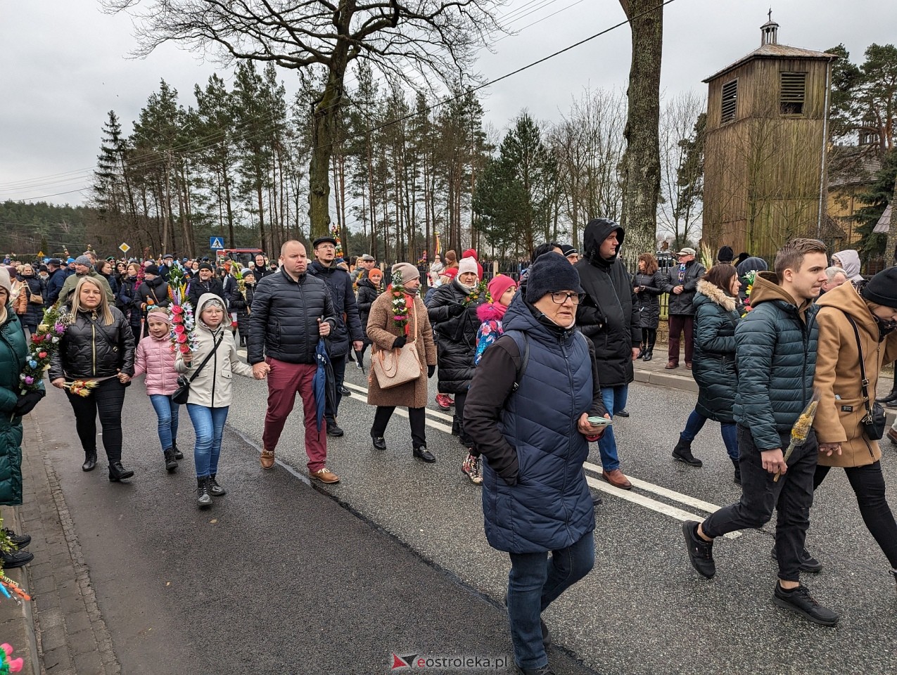 Niedziela Palmowa 2024 w Łysych [24.03.2024] - zdjęcie #183 - eOstroleka.pl