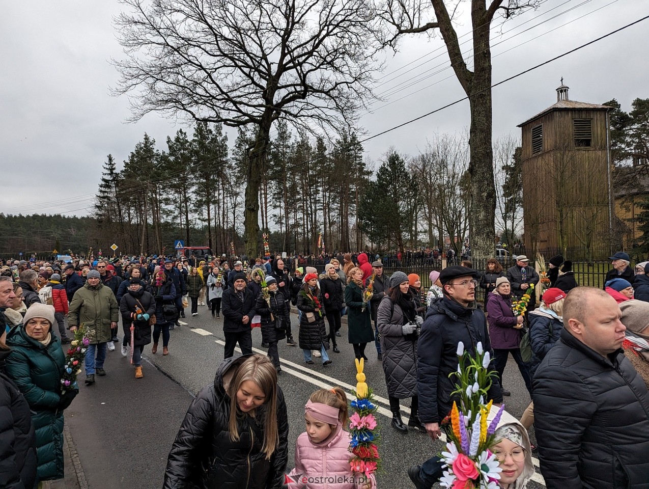 Niedziela Palmowa 2024 w Łysych [24.03.2024] - zdjęcie #185 - eOstroleka.pl