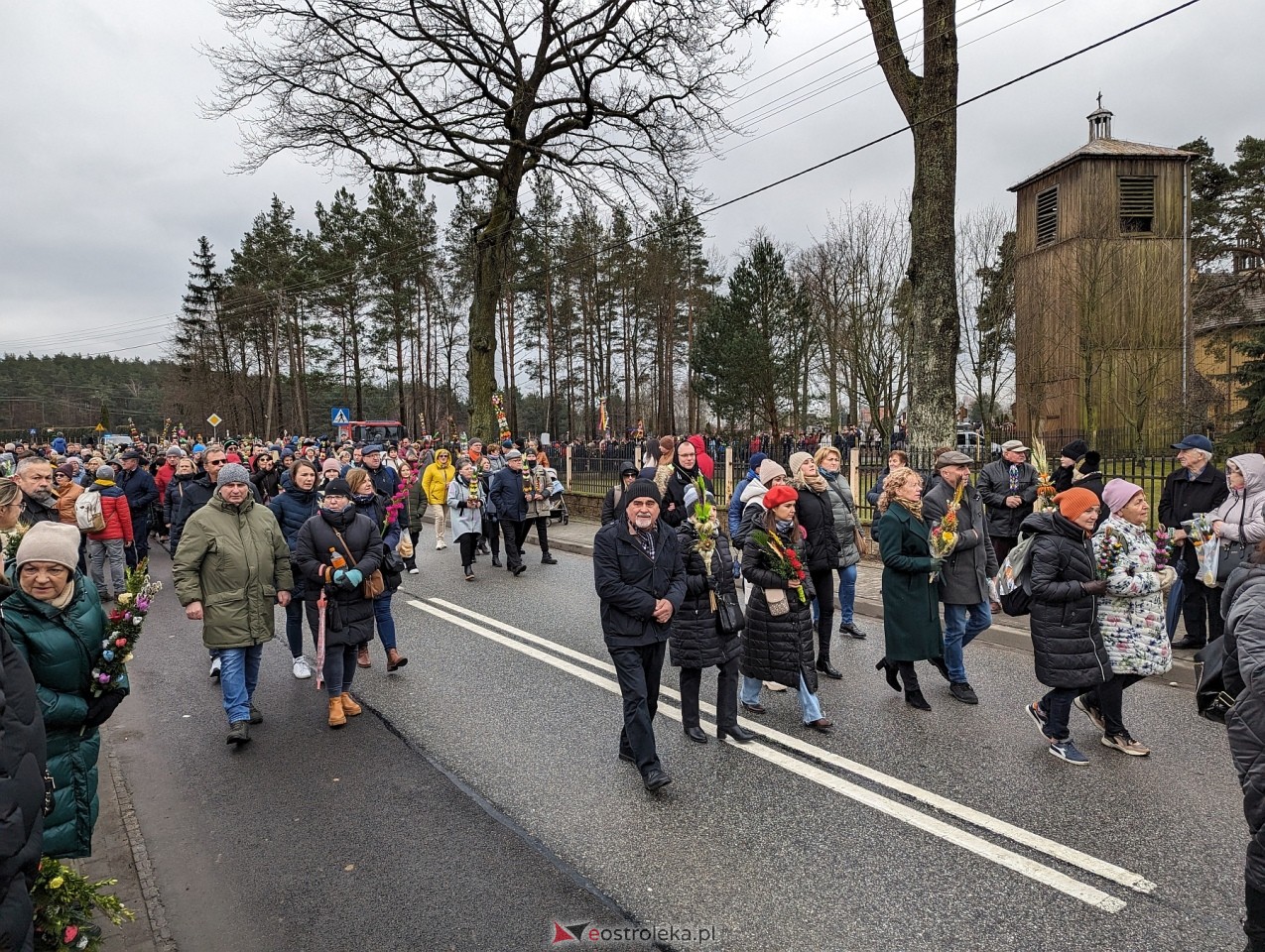 Niedziela Palmowa 2024 w Łysych [24.03.2024] - zdjęcie #187 - eOstroleka.pl