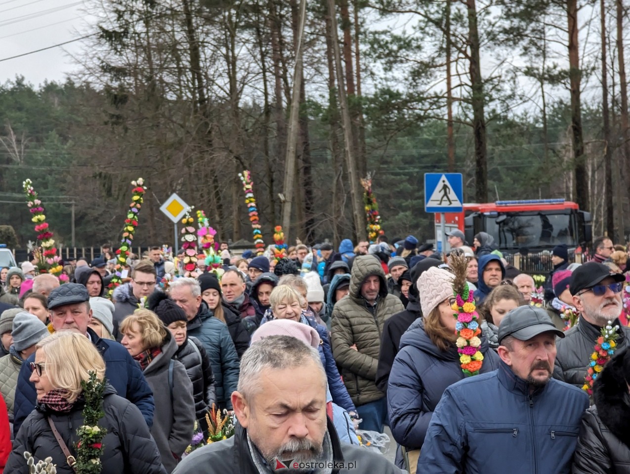 Niedziela Palmowa 2024 w Łysych [24.03.2024] - zdjęcie #191 - eOstroleka.pl