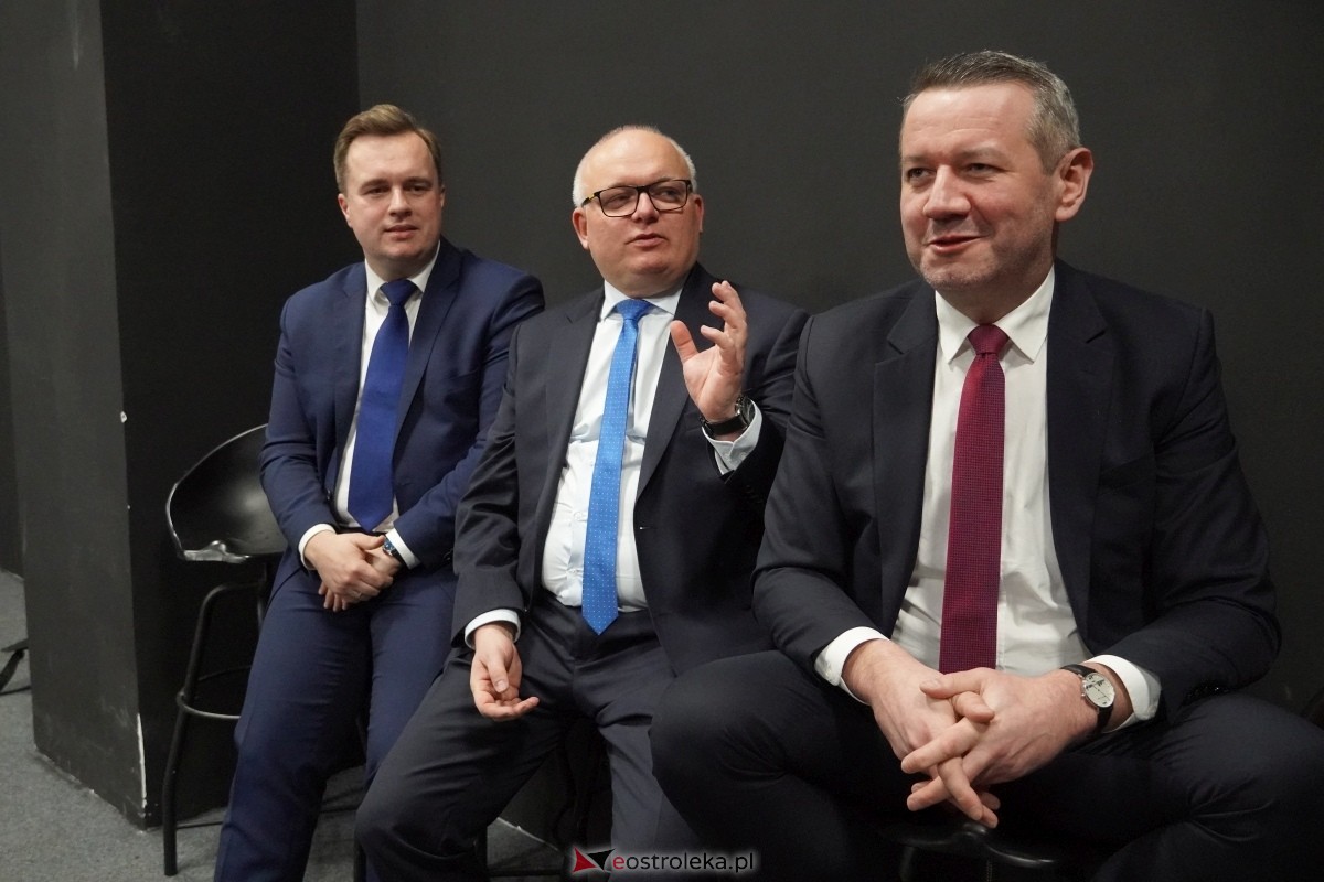 Debata kandydatów na prezydenta Ostrołęki [26.03.2024] - zdjęcie #3 - eOstroleka.pl