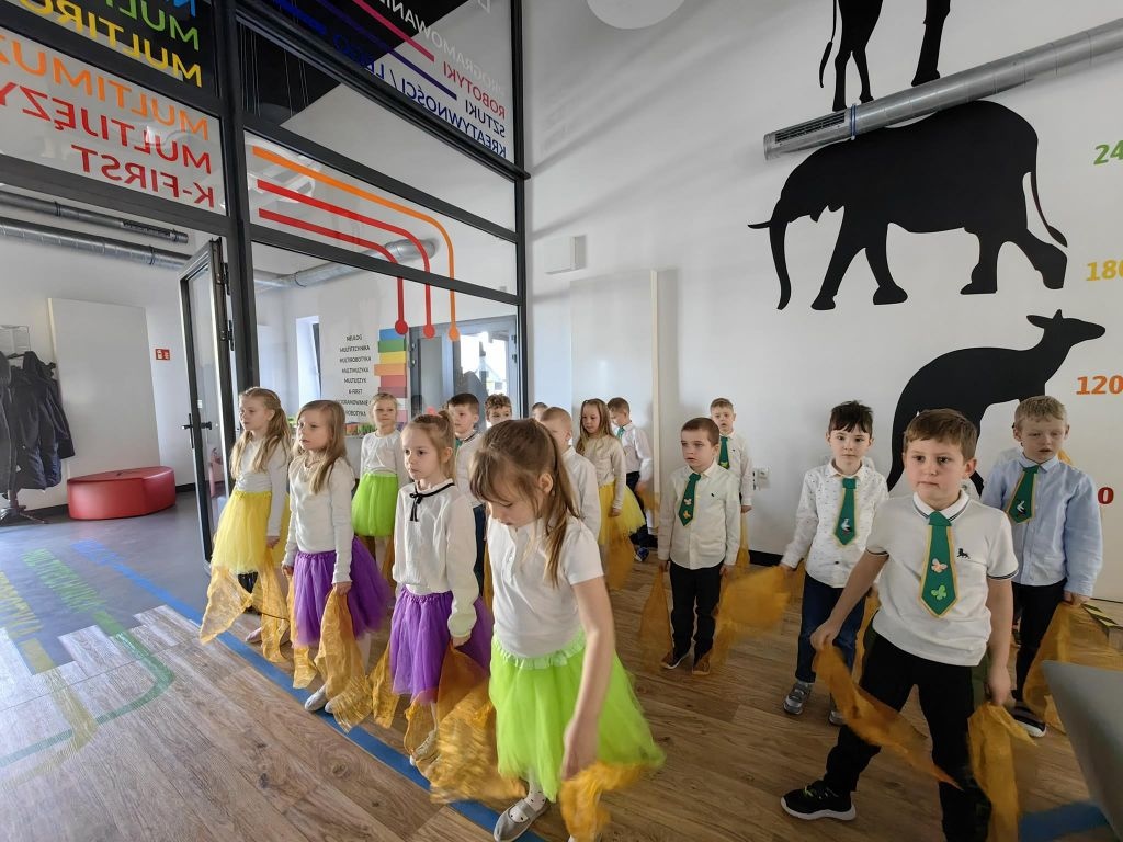 Warsztaty kreatywne dla przedszkolaków Bajkowy Ogród Wartości - zdjęcie #32 - eOstroleka.pl