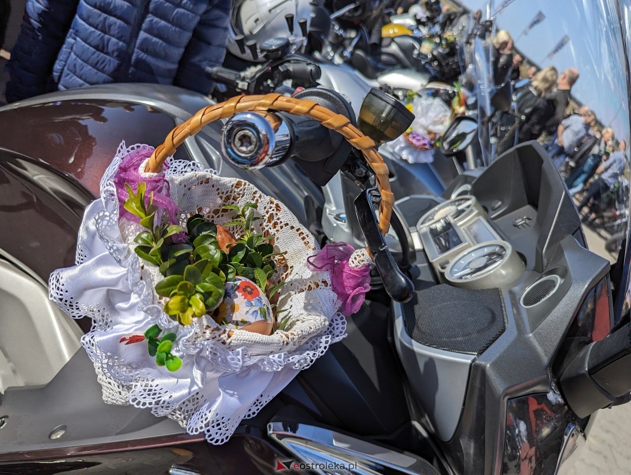 Motoświęconka 2024 w Ostrołęce: błogosławieństwo na dwóch kółkach [30.03.2024] - zdjęcie #69 - eOstroleka.pl